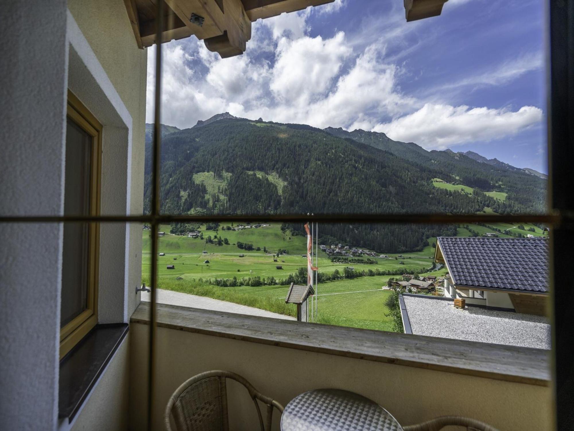 Scenic Apartment In Top Location Neustift im Stubaital Eksteriør billede